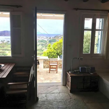 아파트 Traditional Cycladic House *